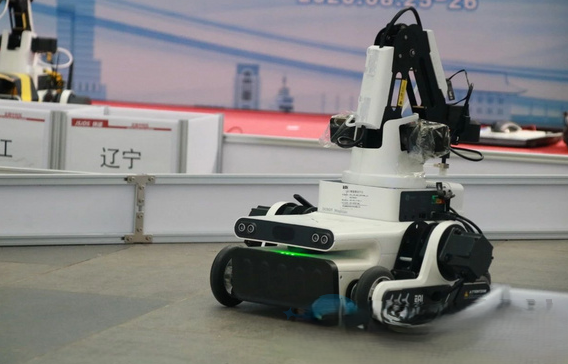 嵌入式工控机在智能移动机器人上解决方案